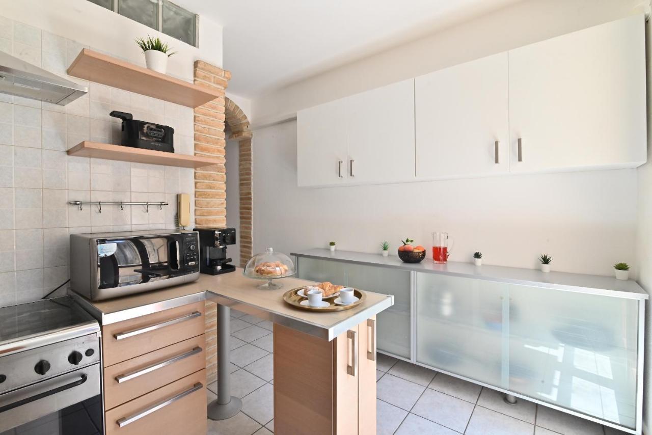 Izzhome Full Center Terrace Кальяри Экстерьер фото